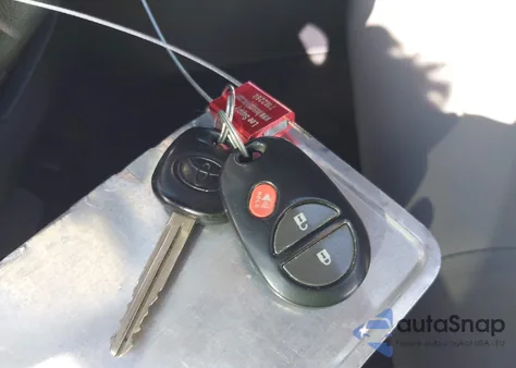 2017 Toyota Tundra Sr5 5.7L V8 из США, поврежденный, VIN 5TFDW5F18HX602922